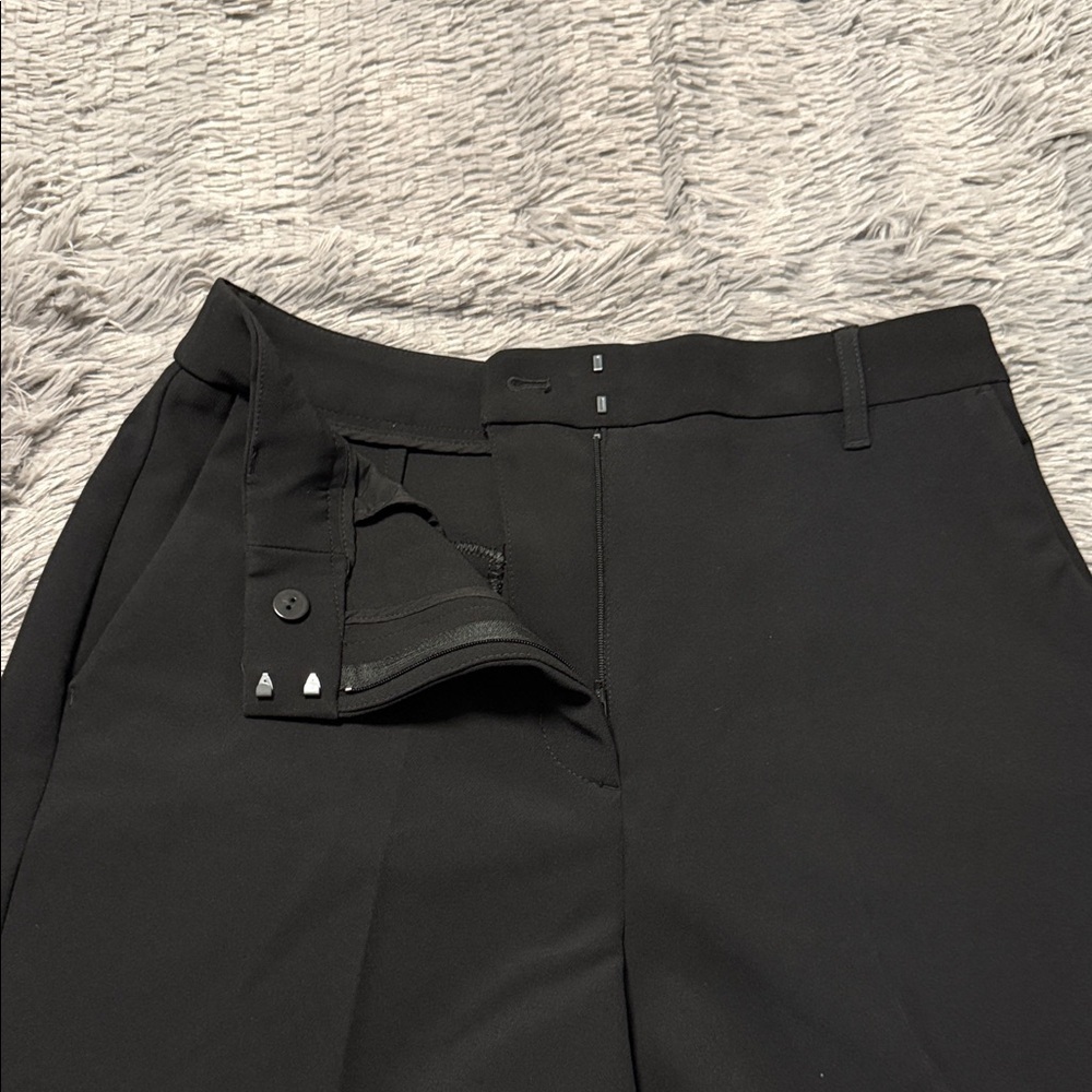 Express Black High Waist Women's Shorts - Picture 3 of 4
